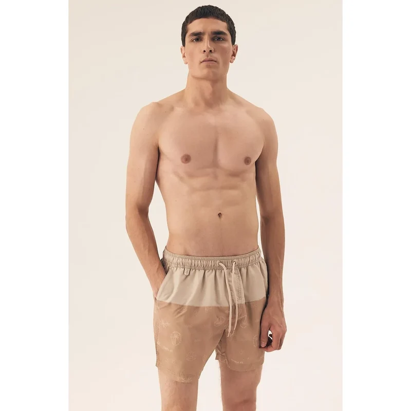 Slip de bain model 211659 Henderson - Lingerie confortable plage piscine loisirs aquatiques hommes matériau séchage rapide poches latérales ouvertures jambe doublure intérieure ajustement taille