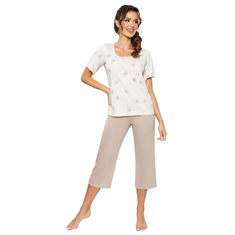 Pyjama élégant et confortable pour femmes model 208754 Donna lingerie intime soie douce pantalon 3/4 t-shirt manches courtes