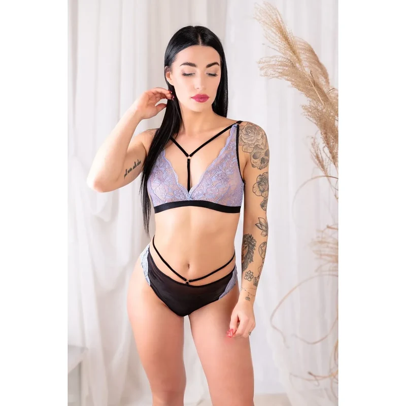 Soutien-gorge dentelle Barbara Lingerie style bralette sans armature couleur lilas ajustables confort sexy lingerie intime