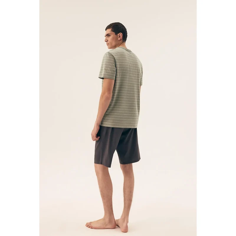 Pyjama homme Henderson 208069 confort relaxant t-shirt V short élastique matière douce respirante style décontracté nuit détente