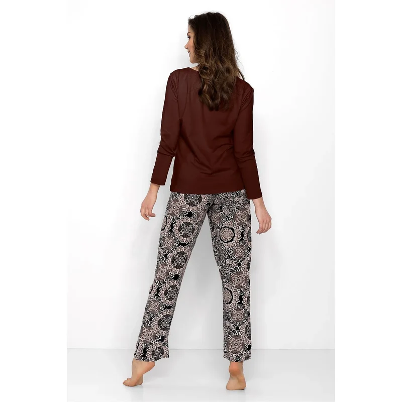 pyjama sexy femme élégance confort modèle manches longues décolleté semi circulaire tissu doux matelassé pantalon ample taille élastique respirant hypoallergénique