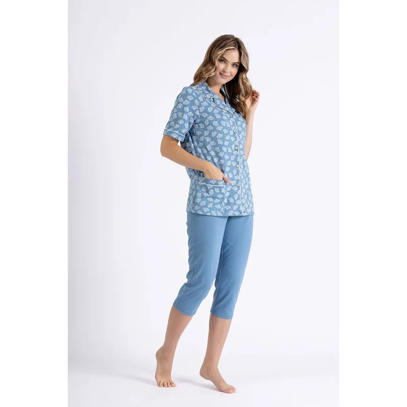 Pyjama femme élégant 199584 M-Max chemise manches courtes col V cœurs blancs pantalon capri bleu doux confort détente maison