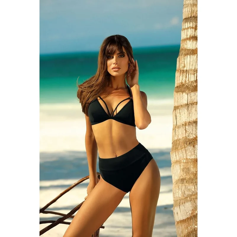 Maillot de bain deux pièces model 196860 Lorin soutien-gorge halterne UV résistant plage piscine femmes
