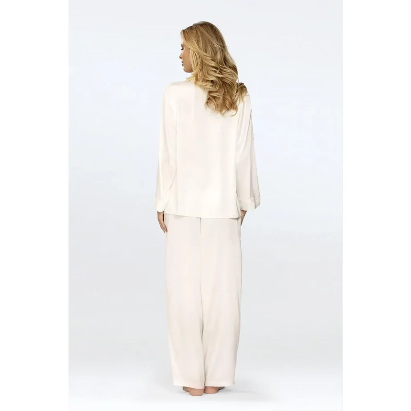 Pyjama satin Amina pantalon long chemise manches longues col revers boutons coupe ample fluide douceur velouté brillance subtile ivoire confortable