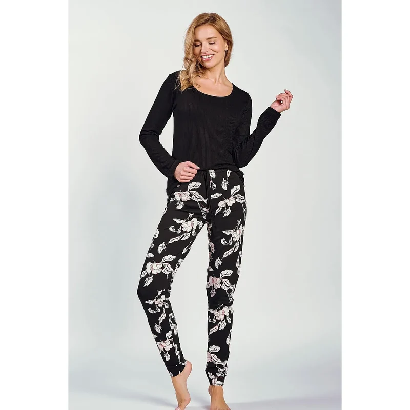pyjama viscose coton haute qualité modèle 199031 Taro chemisier manches longues demi ronde pantalon floral fond noir taille élastique confortable