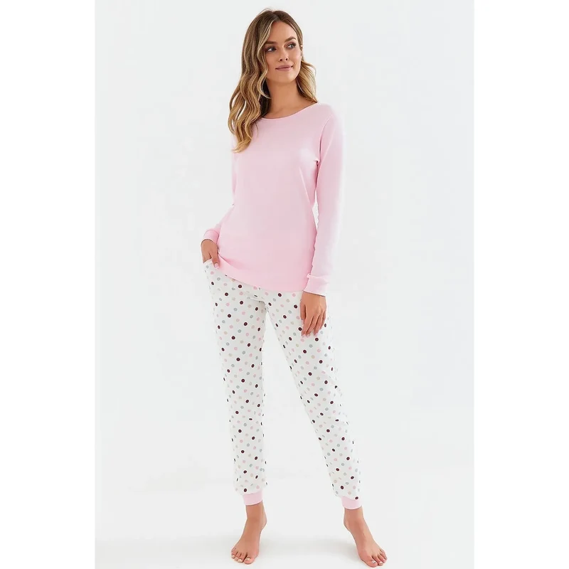 Pyjama femme en coton interlock confortable style moderne élégant nuit relaxation chemisier manches longues pantalon jambes longues motifs pois multicolores