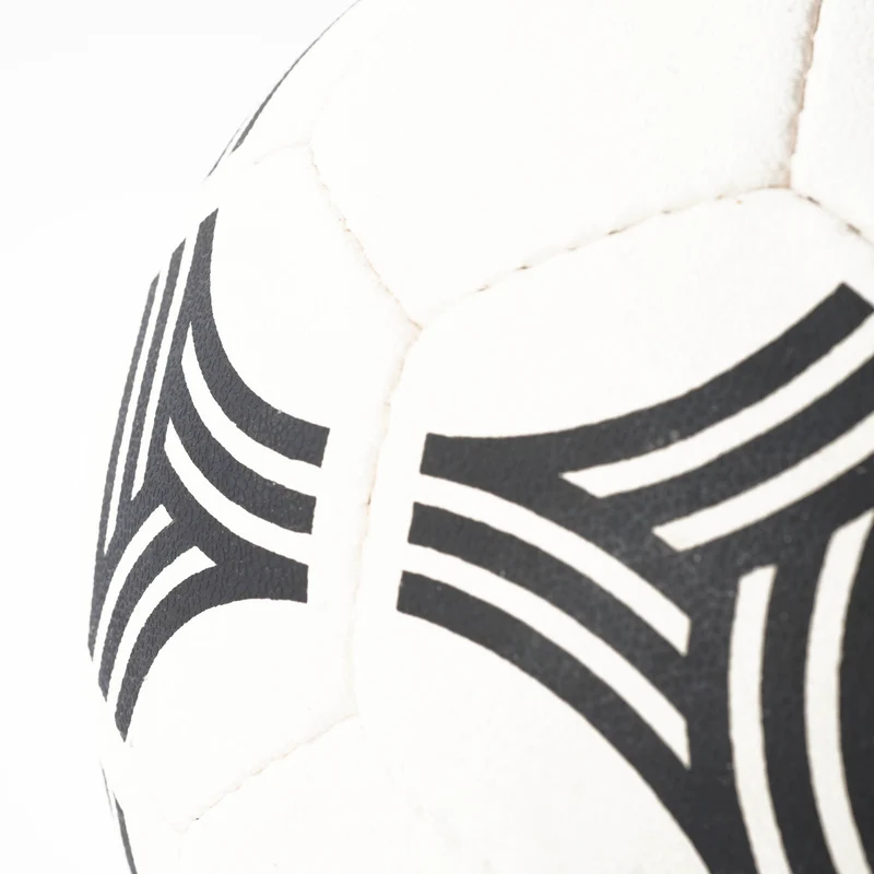 Pallone Calcio Adidas Tango Sala