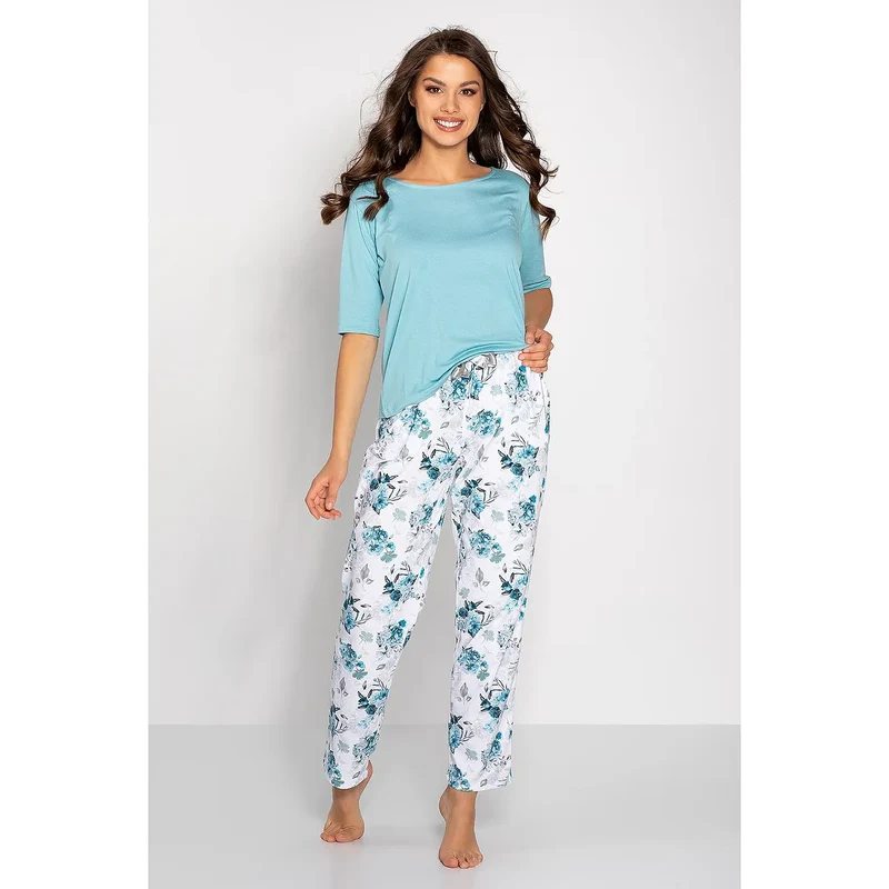 Pyjama élégant et confortable pour femmes, qualité supérieure, design intemporel, matériau hypoallergénique, tenue de détente, cadeau spécial, Momenti Per Me