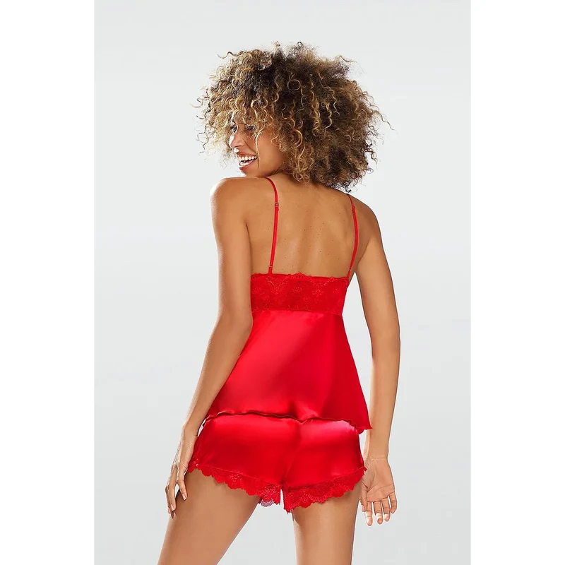 Ensemble Harmonia Satin Dentelle Lingerie Sexy Raffinée Confortable Soyeux Bretelles Ajustables Décolleté Prononcé Coupe Évasée Short Taille Élastique Rouge Intense