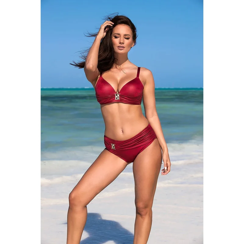 Maillot de bain deux pièces élégant rouge vif détails dorés Madora soutien-gorge rembourré culotte haute