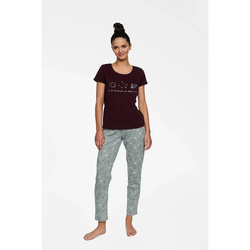 pyjama femme confortable coton doux respirant élégant intemporel haut manches courtes col rond imprimé bordeaux pantalon gris taille élastique ajustée