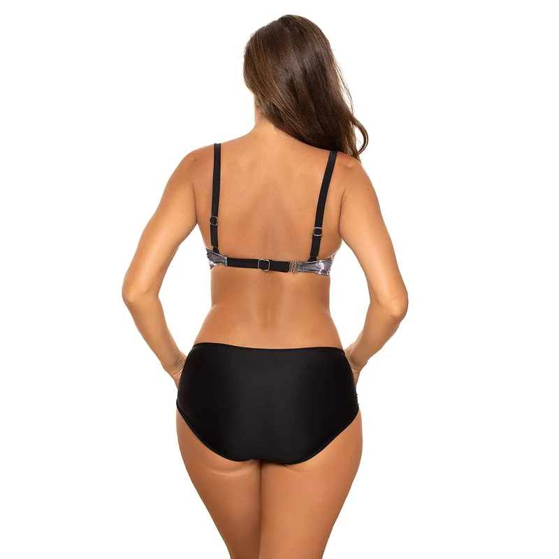maillot bain deux pièces tissu italien Carvico Tessuti haut armatures culotte noire confortable maintien bretelles ajustables motif animalier