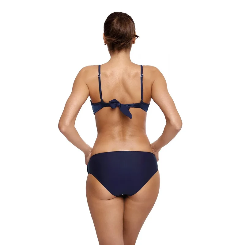 maillot bain deux pièces velours italien éclat nacré soutien gorge moulé rembourré armature bretelles réglables fermeture nouée bleu marine glamour
