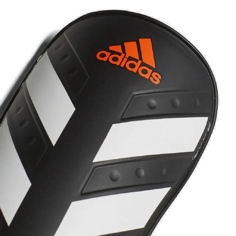 Parastinchi Adidas Everlite