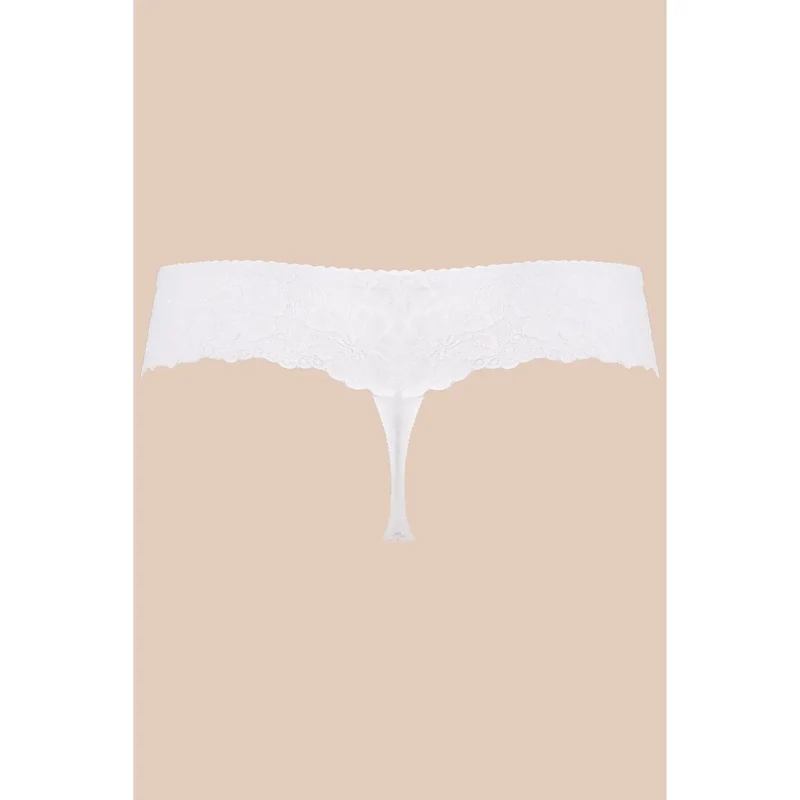 string dentelle blanc tissu brillant noeud satin délicat raffiné sensuel confortable invisible maintien douceur tailles 36 38 40 42