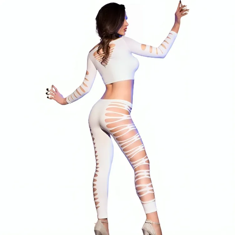 ensemble lingerie femme élégant fonctionnel nylon élasthanne respirant ajouré blanc confortable extensible moulant séduisant moderne polyvalent doux durable