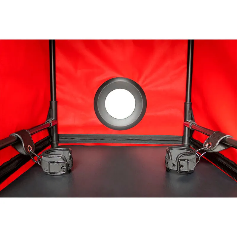 cabine immersive violette sensuelle élégante éclairée menottes robustes matelas confortable attaches résistantes sac voyage portable compacte