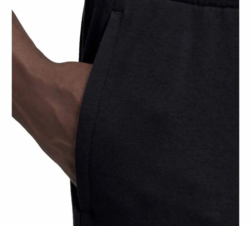 Short Uomo Must Haves Badge of Sport