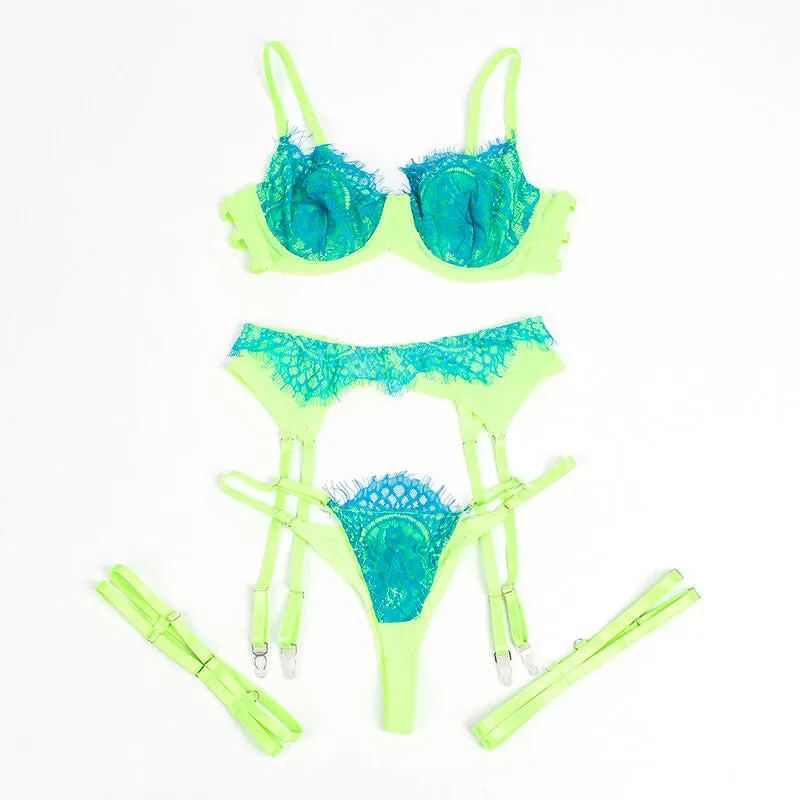 ensemble lingerie dentelle cils vert polyester élasthanne souple bretelles réglables coupe épurée moderne sensuelle raffinée sophistiquée confortable séduisante