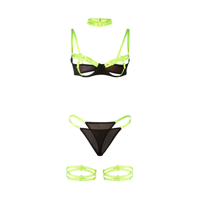 ensemble lingerie sexy vert coupe creuse bretelles réglables bicolore satin élasthanne confort peau douceur maintien sculptant silhouette élégante audacieuse