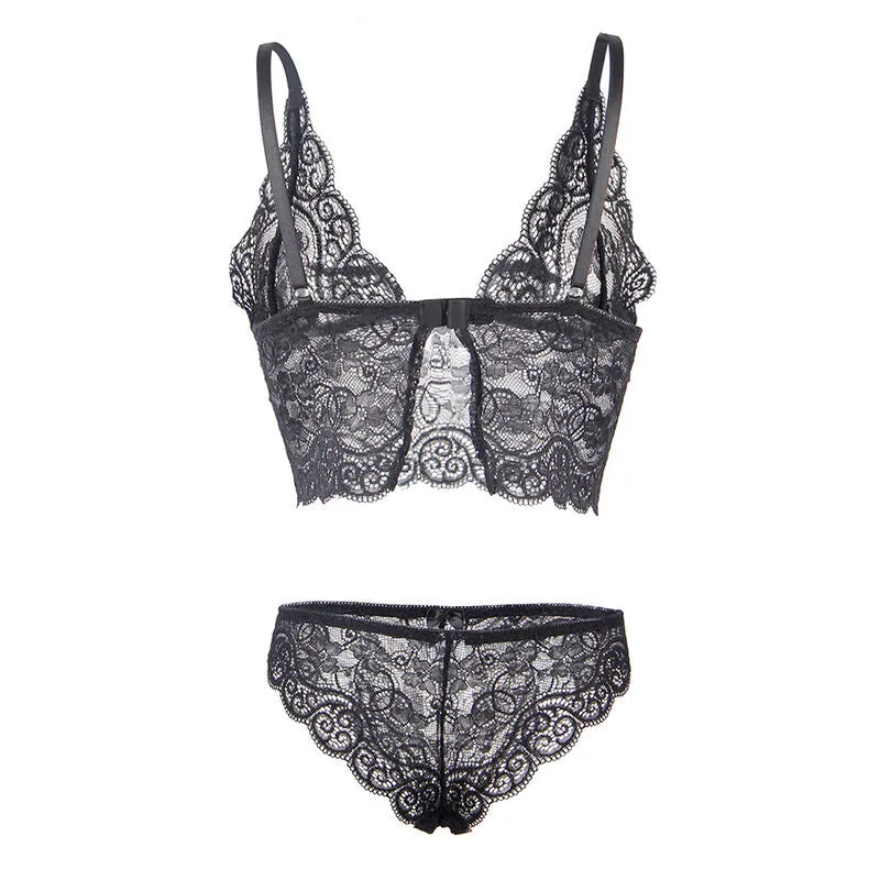 ensemble lingerie femme sexy soie dentelle noire confort haute qualité grandes tailles silhouette sublimée douceur luxe maintien soutien charme sensuelle