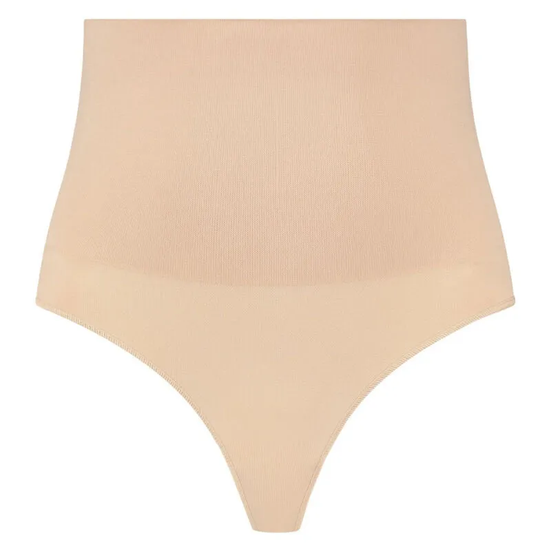 string taille haute sculptant sans couture beige gainant modelant invisible soutien confort seconde peau respirant microfibre polyamide elasthanne