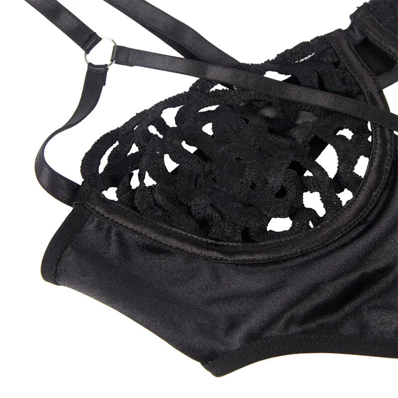 body dentelle noire sublime sexy femme moderne élégante confort maximisé extensible douceur durable ajustement flatteur maintien sensuel romantique