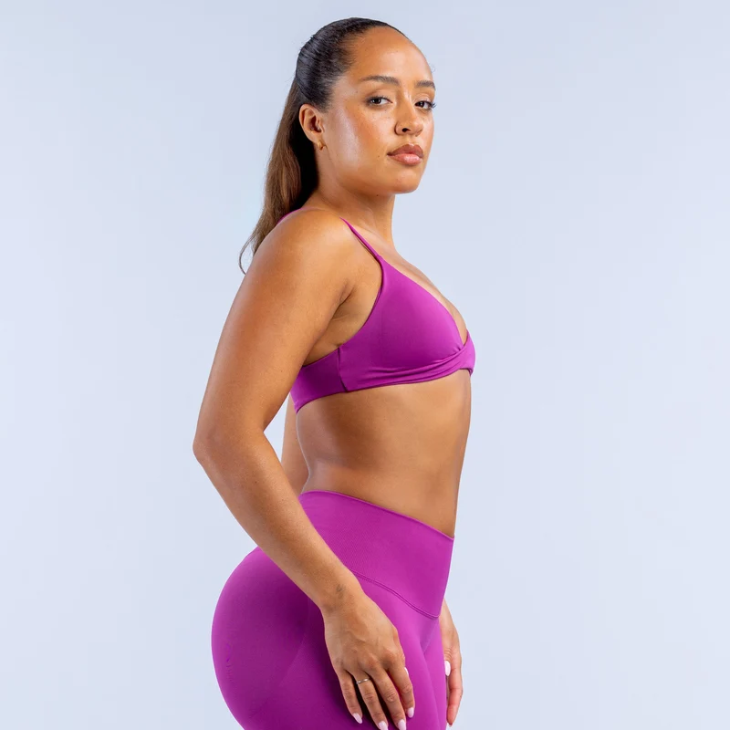 Vision Twist Front Sports Bra