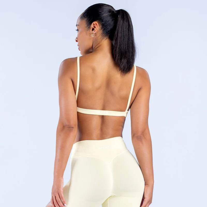 Impact Scoop Neck Bra