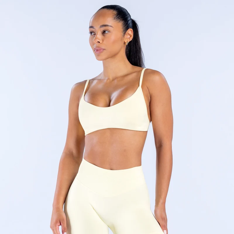Impact Scoop Neck Bra