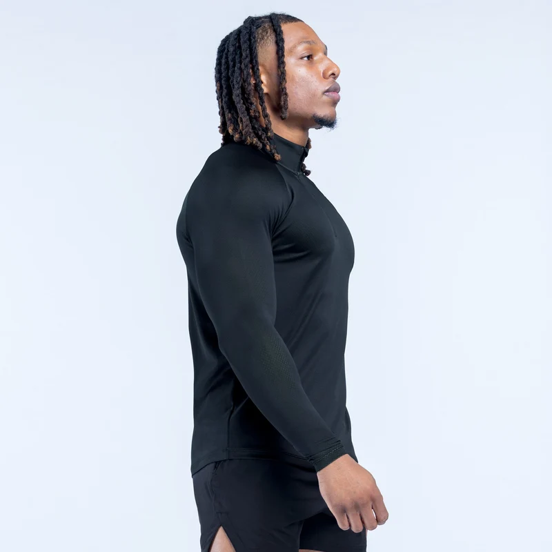 Unbound Quarter Zip