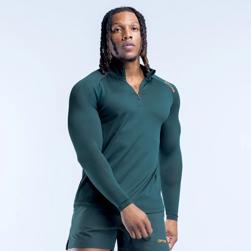 Unbound Quarter Zip