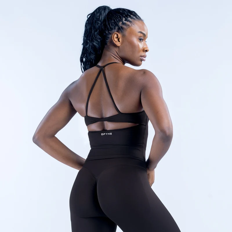 Dynamic Twist Back Top