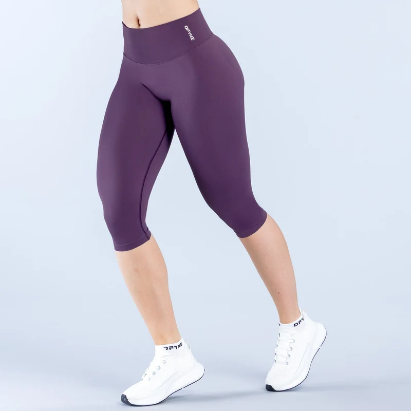 Vision Capris | Straight Waistband