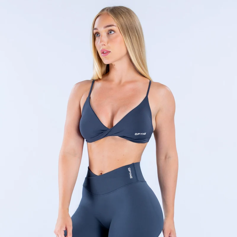 Vision Twist Front Sports Bra